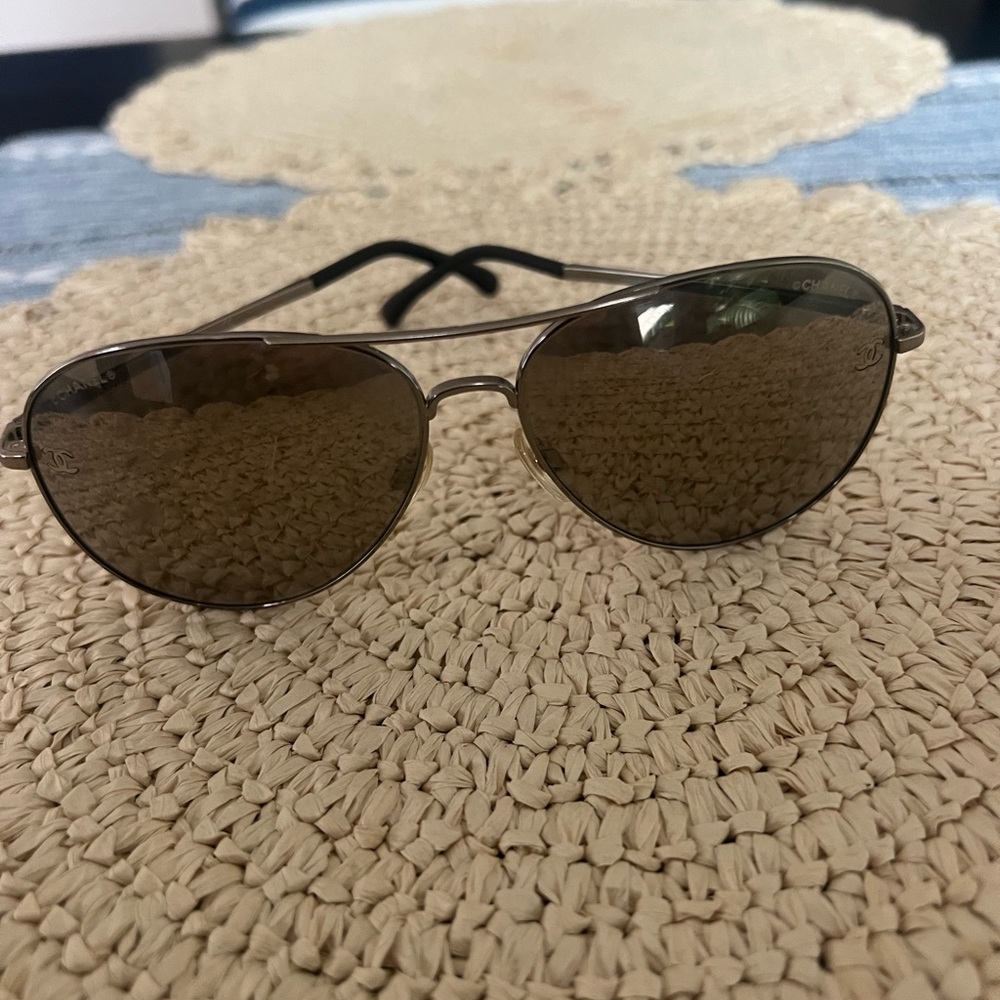 CHANEL Aviator Sunglasses